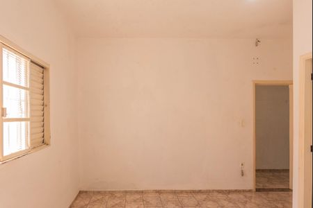 Casa para alugar com 140m², 3 quartos e 2 vagasSuíte