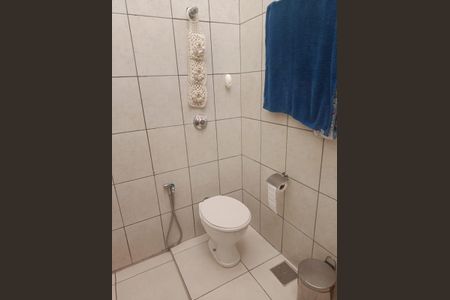 Casa de condomínio à venda com 70m², 2 quartos e 1 vagaBanheiro