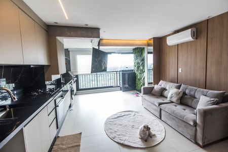 Sala  de apartamento para alugar com 3 quartos, 63m² em Alphaville Empresarial, Barueri