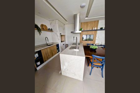 Apartamento à venda com 3 quartos, 117m² em Vila Bastos, Santo André