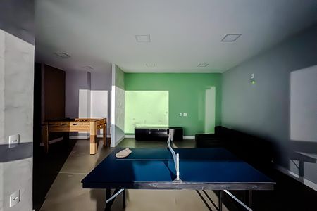 Apartamento à venda com 55m², 3 quartos e 1 vaga Apartamento à venda com 55m², 3 quartos e 1 vagaSala de Jogos