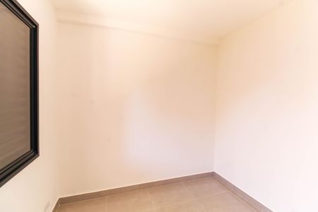 Quarto 2 de apartamento para alugar com 2 quartos, 53m² em Vila Canero, São Paulo