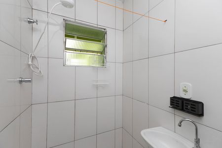 Banheiro  de casa para alugar com 1 quarto, 40m² em Jardim Brasil (zona Norte), São Paulo
