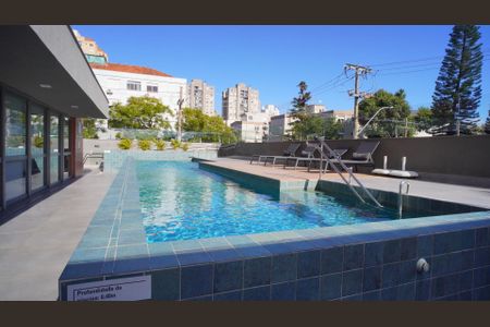 Apartamento para alugar com 46m², 1 quarto e 1 vagaÁrea comum - Piscina