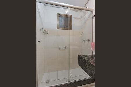 Apartamento à venda com 81m², 2 quartos e 2 vagasBanheiro