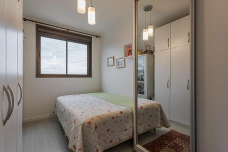 Apartamento à venda com 81m², 2 quartos e 2 vagasQuarto