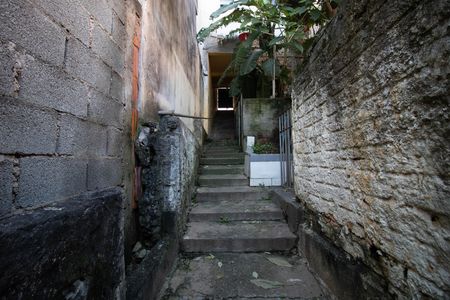 Casa para alugar com 16m², 1 quarto e sem vaga Casa para alugar com 16m², 1 quarto e sem vagaENTRADA