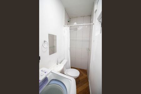 BANHEIRO de casa para alugar com 1 quarto, 16m² em Parque Mandaqui, São Paulo