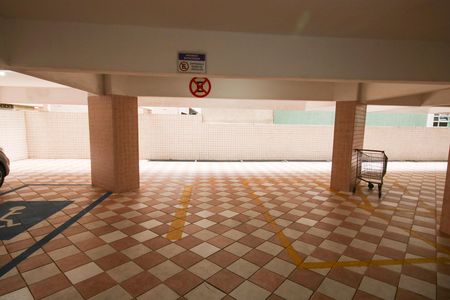 Apartamento para alugar com 75m², 1 quarto e 1 vaga Apartamento para alugar com 75m², 1 quarto e 1 vagaGaragem