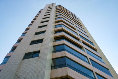 Apartamento para alugar com 75m², 1 quarto e 1 vaga Apartamento para alugar com 75m², 1 quarto e 1 vagaFachada