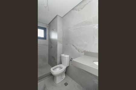 Banheiro da Suíte de apartamento à venda com 3 quartos, 110m² em Petrópolis, Porto Alegre