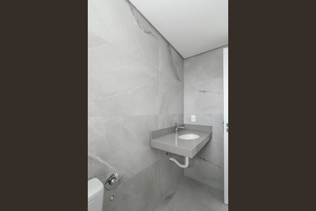Banheiro da Suíte de apartamento à venda com 3 quartos, 110m² em Petrópolis, Porto Alegre