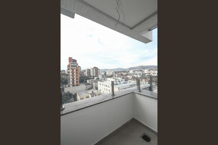 Apartamento à venda com 110m², 3 quartos e 2 vagasVaranda