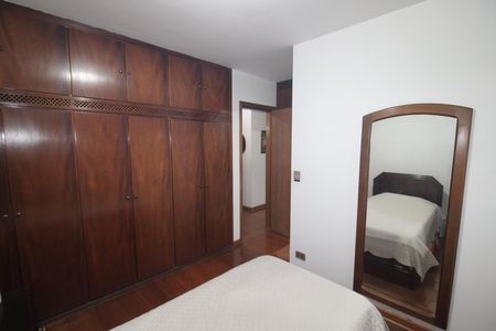Apartamento à venda com 90m², 3 quartos e 2 vagasQuarto 2