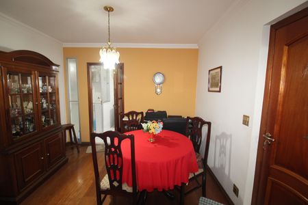 Apartamento à venda com 90m², 3 quartos e 2 vagasSala