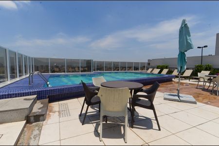 Apartamento para alugar com 37m², 1 quarto e 1 vaga Apartamento para alugar com 37m², 1 quarto e 1 vagaPiscina