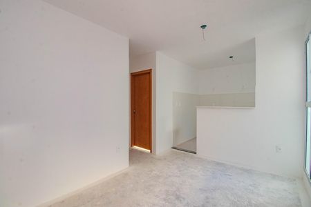 Sala de apartamento à venda com 2 quartos, 51m² em Rubem Berta, Porto Alegre
