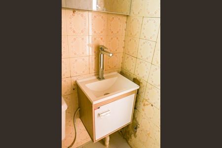 Apartamento à venda com 55m², 2 quartos e sem vaga Apartamento à venda com 55m², 2 quartos e sem vagaBanheiro