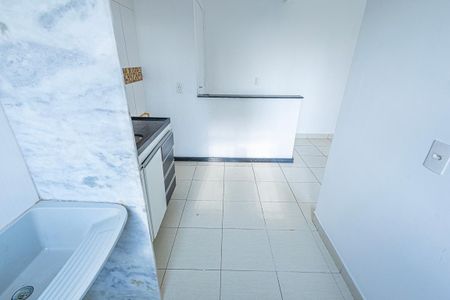 cozinha de apartamento para alugar com 2 quartos, 42m² em Venda Nova, Belo Horizonte