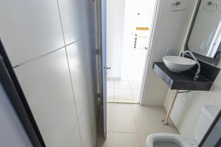 Apartamento para alugar com 42m², 2 quartos e 1 vagabanheiro