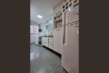 Apartamento à venda com 80m², 2 quartos e 1 vagaCozinha