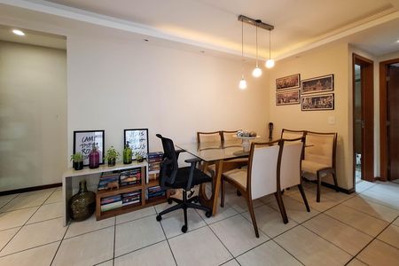 Apartamento à venda com 80m², 2 quartos e 1 vagaSala