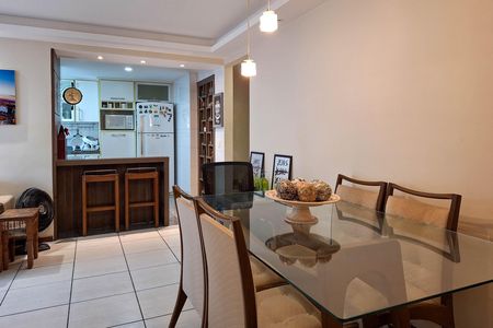 Apartamento à venda com 80m², 2 quartos e 1 vagaSala