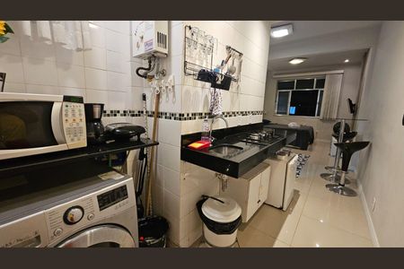 Studio à venda com 33m², 1 quarto e sem vaga Studio à venda com 33m², 1 quarto e sem vagaÁrea de Serviço