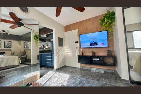 Studio à venda com 38m², 1 quarto e 1 vaga Studio à venda com 38m², 1 quarto e 1 vagaFoto 01