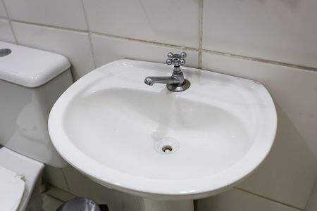 Apartamento à venda com 52m², 2 quartos e 1 vaga Apartamento à venda com 52m², 2 quartos e 1 vagaBanheiro