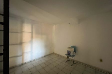 Casa à venda com 167m², 4 quartos e 2 vagas Casa à venda com 167m², 4 quartos e 2 vagasCozinha