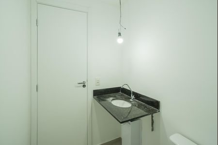 Studio para alugar com 27m², 1 quarto e sem vaga Studio para alugar com 27m², 1 quarto e sem vagaBanheiro