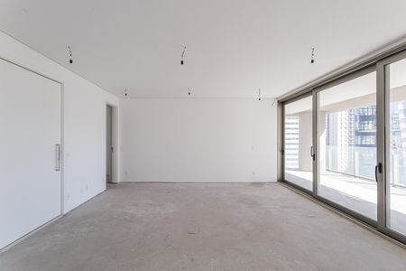 Apartamento à venda com 335m², 4 quartos e 4 vagas Apartamento à venda com 335m², 4 quartos e 4 vagasSala