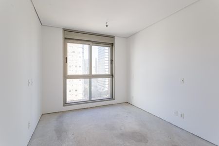 Apartamento à venda com 335m², 4 quartos e 4 vagas Apartamento à venda com 335m², 4 quartos e 4 vagasSuíte 3