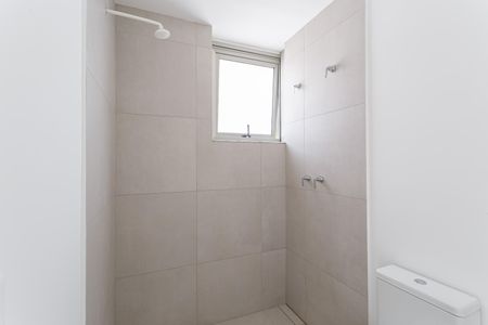 Apartamento à venda com 335m², 4 quartos e 4 vagas Apartamento à venda com 335m², 4 quartos e 4 vagasBanheiro da Suíte 2