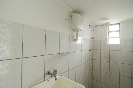 Banheiro de kitnet/studio para alugar com 1 quarto, 30m² em Freguesia do Ó, São Paulo