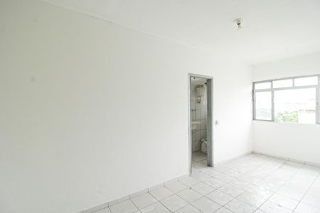 Studio para alugar com 30m², 1 quarto e sem vaga Studio para alugar com 30m², 1 quarto e sem vagaSala