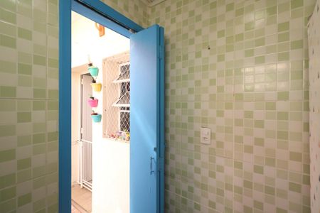 Banheiro de Serviço de casa à venda com 3 quartos, 134m² em Santa Paula, São Caetano do Sul