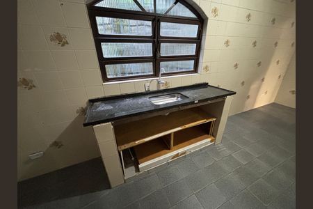 Casa para alugar com 120m², 3 quartos e 1 vaga Casa para alugar com 120m², 3 quartos e 1 vagaCozinha