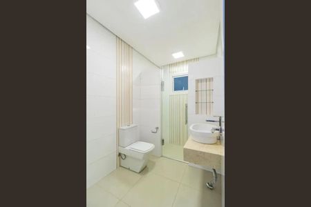 Banheiro 3 de casa para alugar com 3 quartos, 92m² em Centro, Gravataí