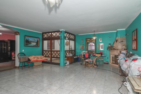 Sala de casa para alugar com 4 quartos, 250m² em Navegantes, Porto Alegre