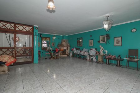 Sala de casa para alugar com 4 quartos, 250m² em Navegantes, Porto Alegre