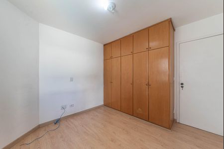 Apartamento à venda com 72m², 2 quartos e 2 vagas Apartamento à venda com 72m², 2 quartos e 2 vagasQuarto 2