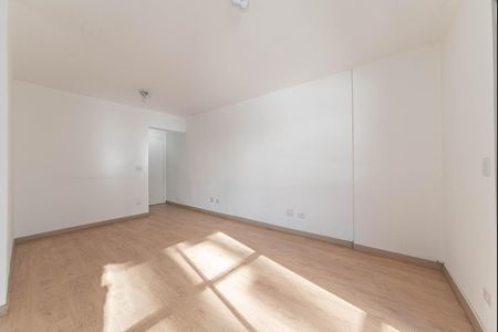 Apartamento à venda com 72m², 2 quartos e 2 vagas Apartamento à venda com 72m², 2 quartos e 2 vagasSala