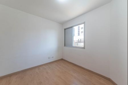 Apartamento à venda com 72m², 2 quartos e 2 vagas Apartamento à venda com 72m², 2 quartos e 2 vagasQuarto 2