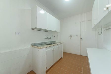 Apartamento à venda com 72m², 2 quartos e 2 vagas Apartamento à venda com 72m², 2 quartos e 2 vagasCozinha