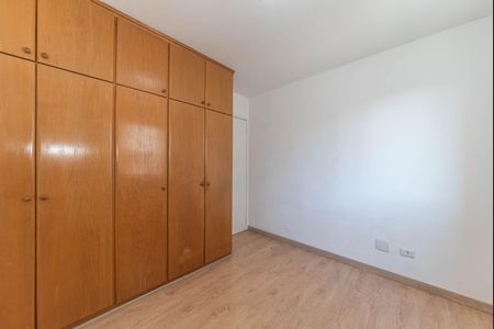 Apartamento à venda com 72m², 2 quartos e 2 vagas Apartamento à venda com 72m², 2 quartos e 2 vagasQuarto 2