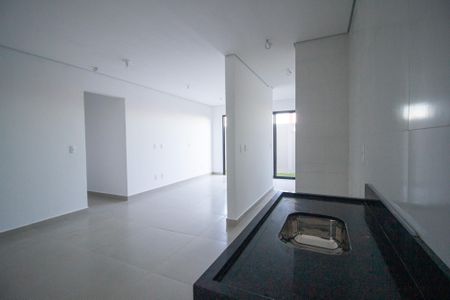 Apartamento para alugar com 70m², 3 quartos e 2 vagas Apartamento para alugar com 70m², 3 quartos e 2 vagasCozinha