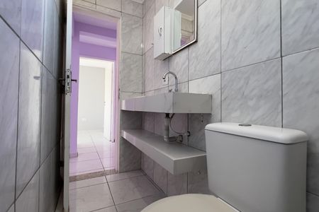 Banheiro de casa para alugar com 1 quarto, 70m² em Parque Continental Ii, Guarulhos