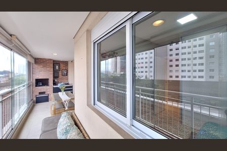 Apartamento para alugar com 83m², 3 quartos e 2 vagasVaranda